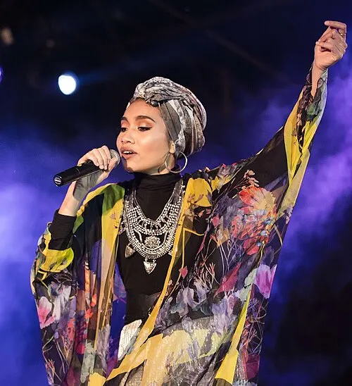 YUNA