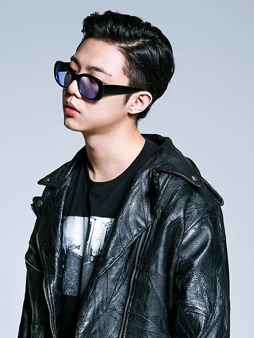 GIRIBOY