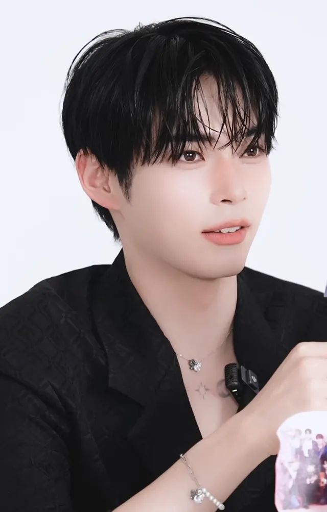 Sung Han Bin