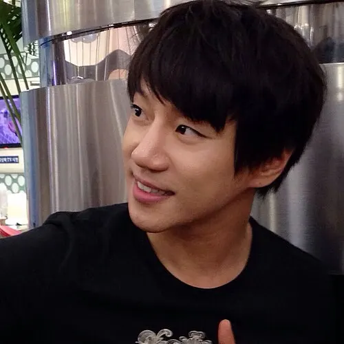 HWANG CHI YEUL