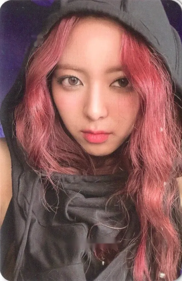 Photocards — ITZY, BORN TO BE — Standard