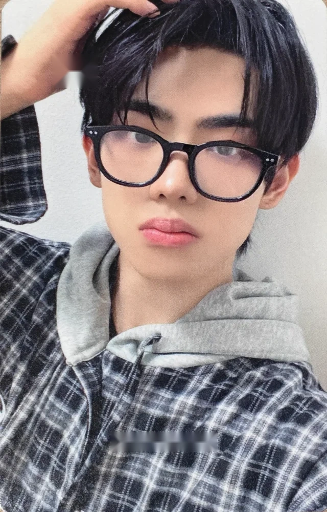 Kang Minseo