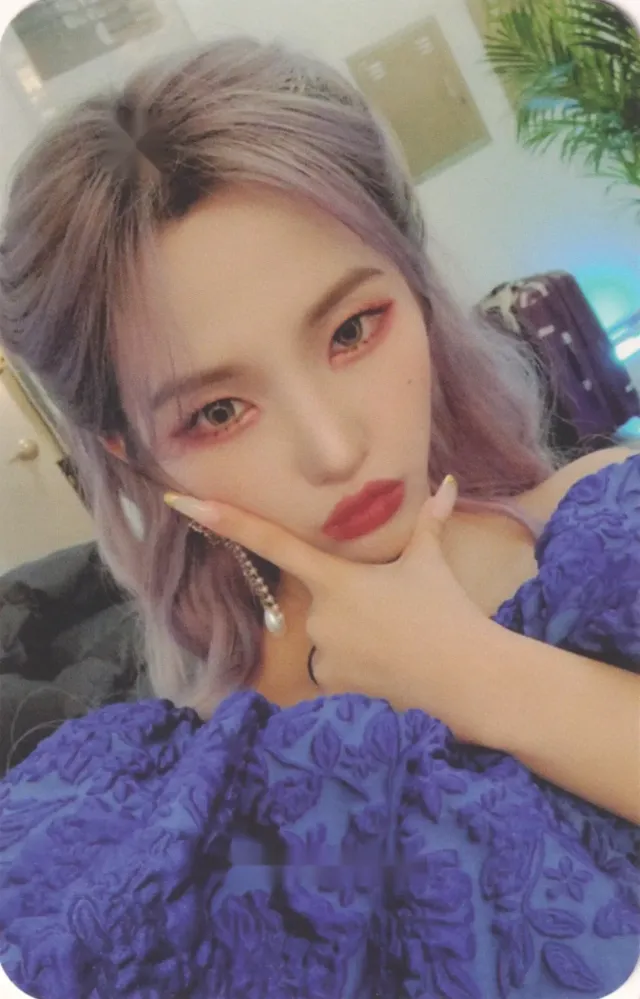i-dle — I burn — Autres cartes