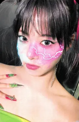 Hong Eunchae · CRAZY