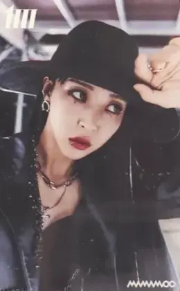 Moonbyul · MIC ON