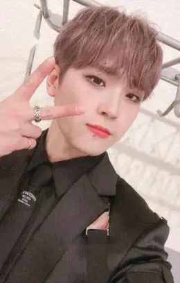 Seungmin · A WOO!!