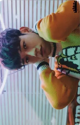 Chen · Love Me Right ~romantic universe~