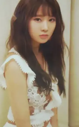 Chahee · Kiss On The Lips