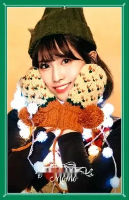 Momo · Merry & Happy