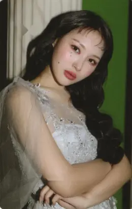 Siyeon · Apocalypse : Save Us
