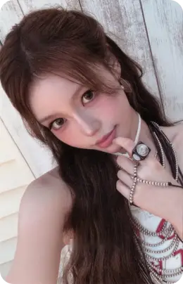 Jeong Saebi · Not Just Pretty