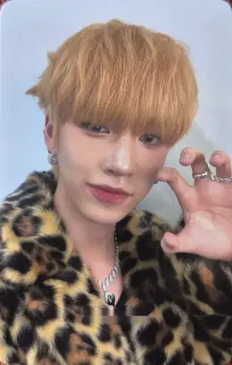 Hanjun · Happy &