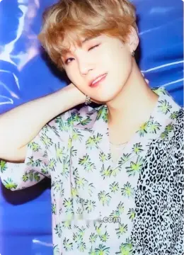 SUGA · BTS, the Best