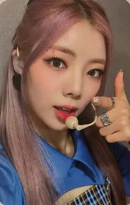 Na Goeun · HIDE & SEEK
