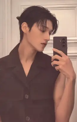 Wooyoung · GOLDEN HOUR : Part.4