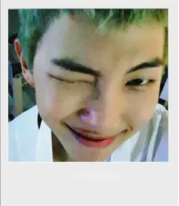 RM · Wings
