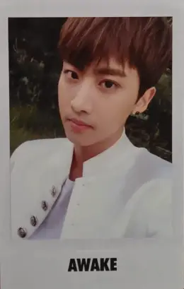 Inseong · Awake
