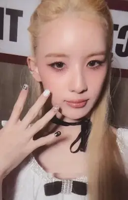 Lili · Act Like That