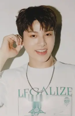 So Junghwan · THE FIRST STEP: CHAPTER TWO