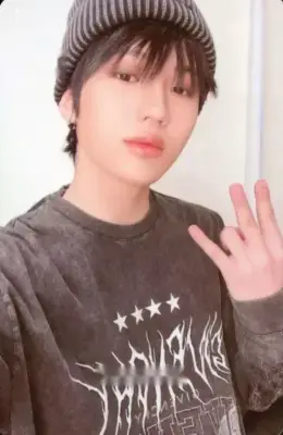 Junhyeok · LOVE NEVER DIES
