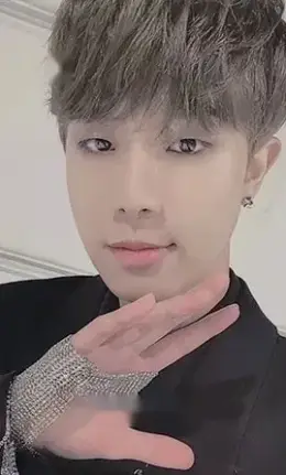 Donghyun · YES.