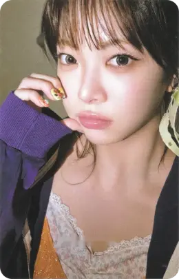 Hong Eunchae · PUREFLOW pt.1