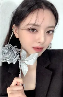 Yuna · CHECKMATE