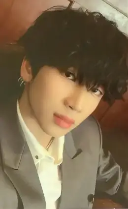 Minhyuk · Across The Universe