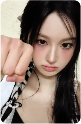 Sullyoon · Fe3O4: STICK OUT