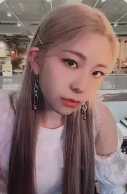 Minju · THE OTHER SIDE OF THE MOON