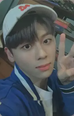 Taewoo · XIX