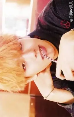 Baekhyun · Love Me Right ~romantic universe~