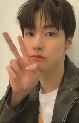 Seunghyub · So, Communication