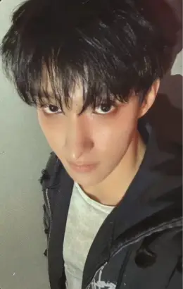 DK · HAPPY BURSTDAY