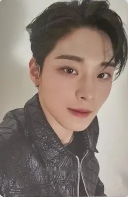 Seongmin · RE:ALIZE
