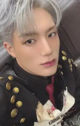 Jeno · Go Back to the Future