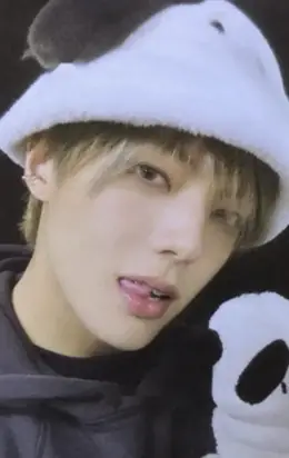 Leejeong · ROCK THE NATION