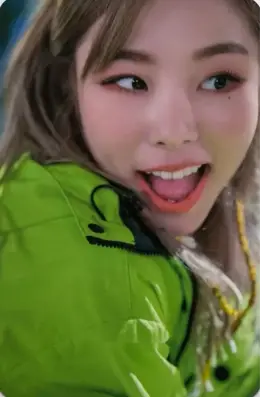 Wheein · White Wind