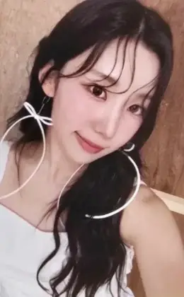 Yewon · Reebon