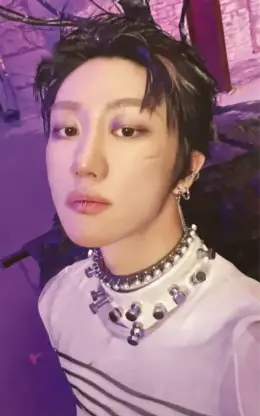 The8 · HAPPY BURSTDAY