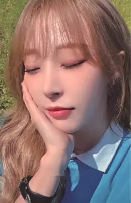 Moonbyul · 4WARD