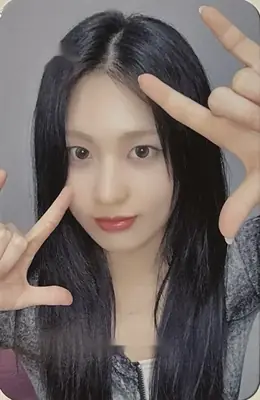 Heeyeon · LATE O’ CLOCK