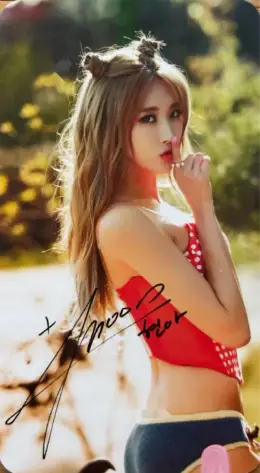 Hyuna · 9MUSES S/S EDITION