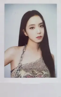 Jisoo · BORN PINK