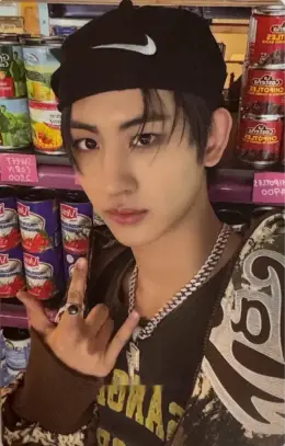 Hyungseok · Youni-T