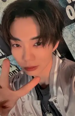 Seungheon · Leggo