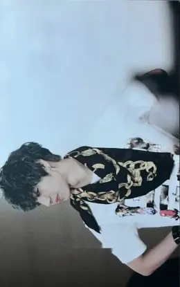 JunQ · Just That Little Thing