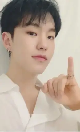Hoshi · 24H