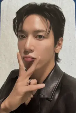 Yonghwa · 3LOGY