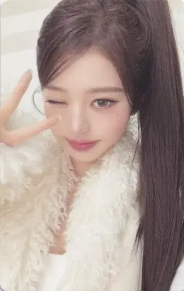 Wonyoung · REVIVE+